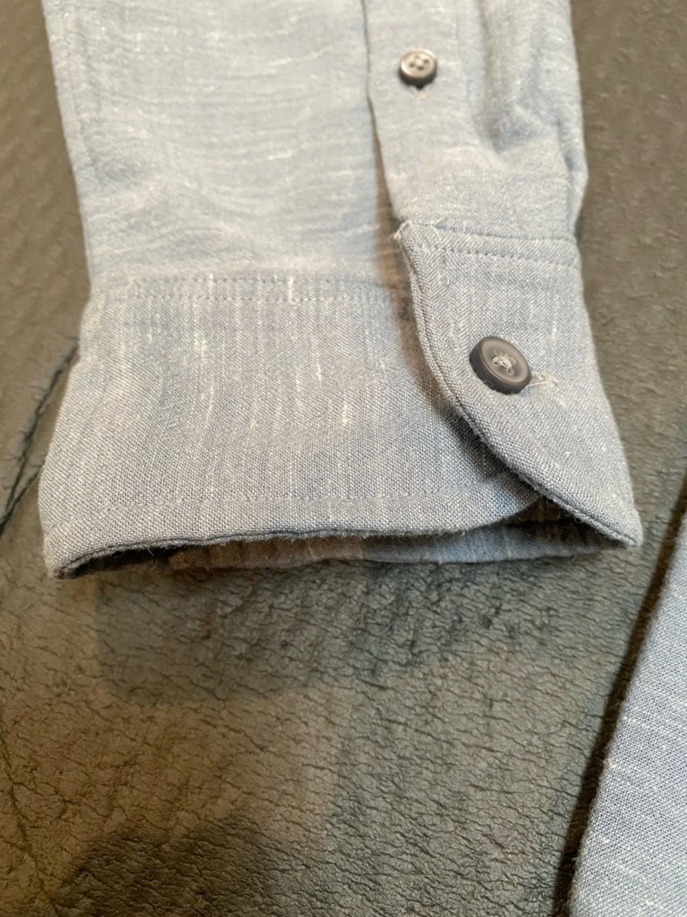 Club Monaco Men’s Light Blue Button Up Long-Sleeve Shirt, Small - Picture 3 of 13